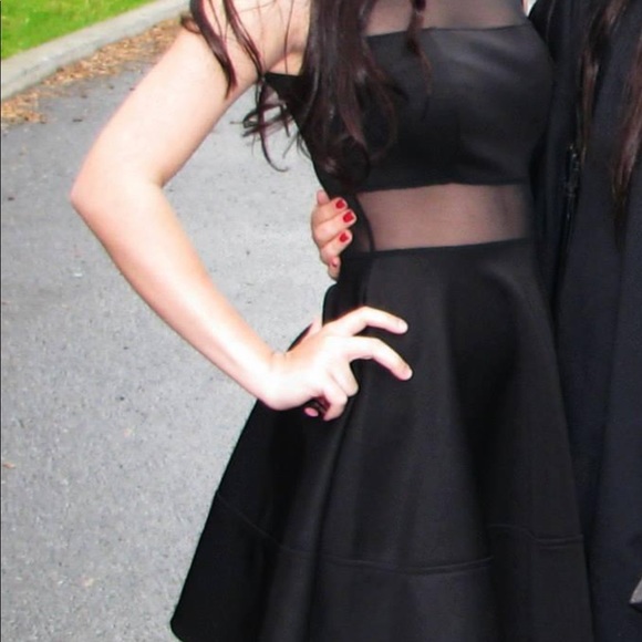 Guess Dress - Picture 3 of 4